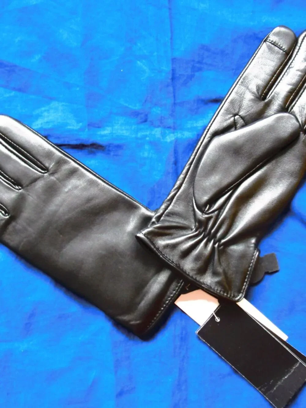 PAIR OF RALPH LAUREN BLACK LEATHER GLOVES FOR WOMEN-NEW-MEDIUM--TOUCH SCREEN